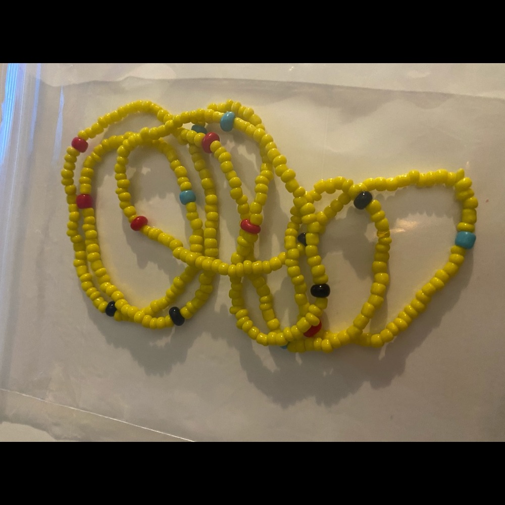 Waist beads